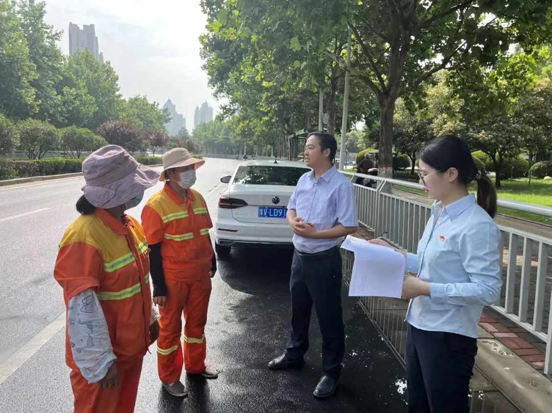 迎七一，傲蓝得党总支举办“扫雷排雷守底线明察暗访促提升”党员奉献日活动